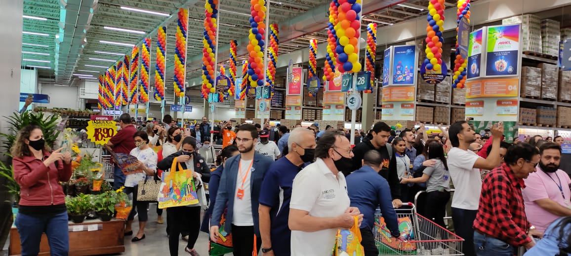 Foto 11 de 27 — Novidade: Veja fotos da inauguração do Assaí em Araraquara